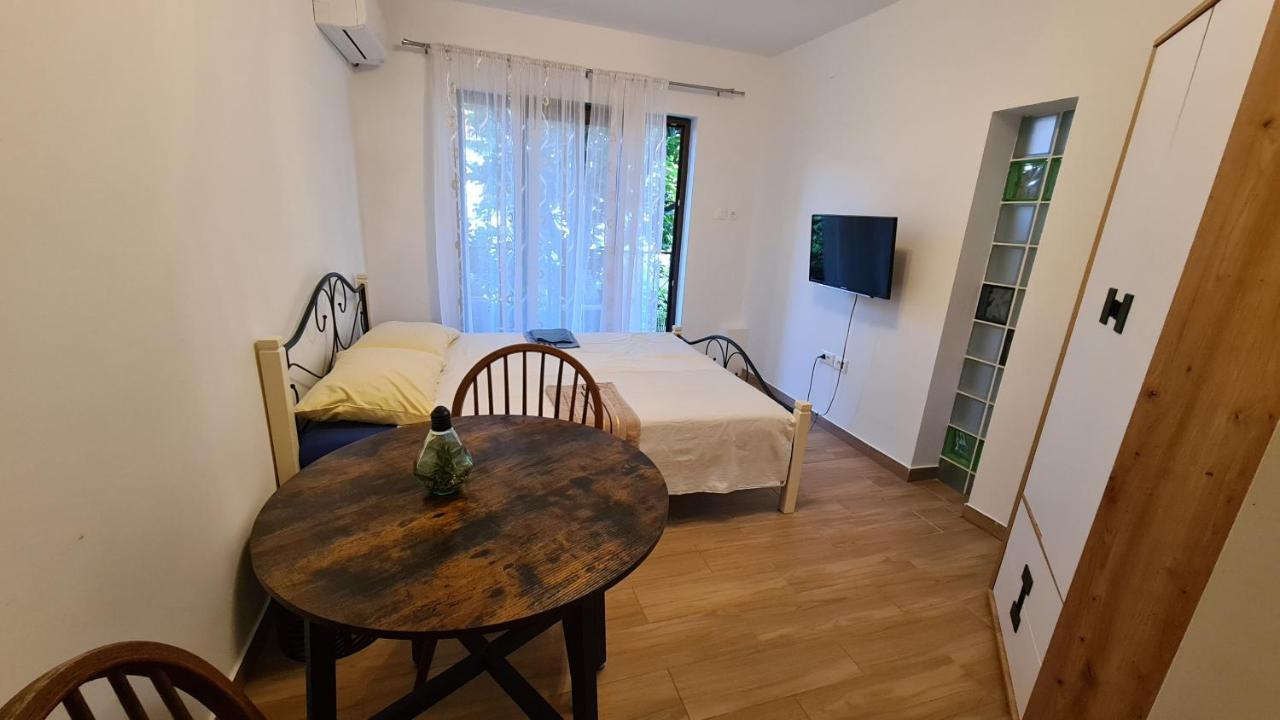 Mila Holiday Apartments Poreč Eksteriør bilde
